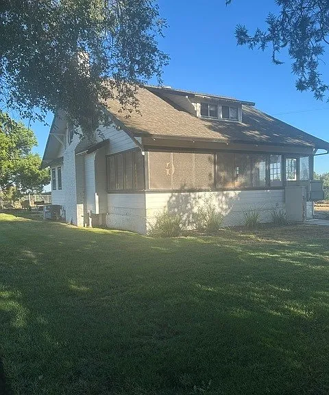N Lower Sacramento Rd — Photo 1