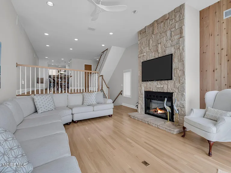 152 Ocean Ave N #A3 — Photo 11