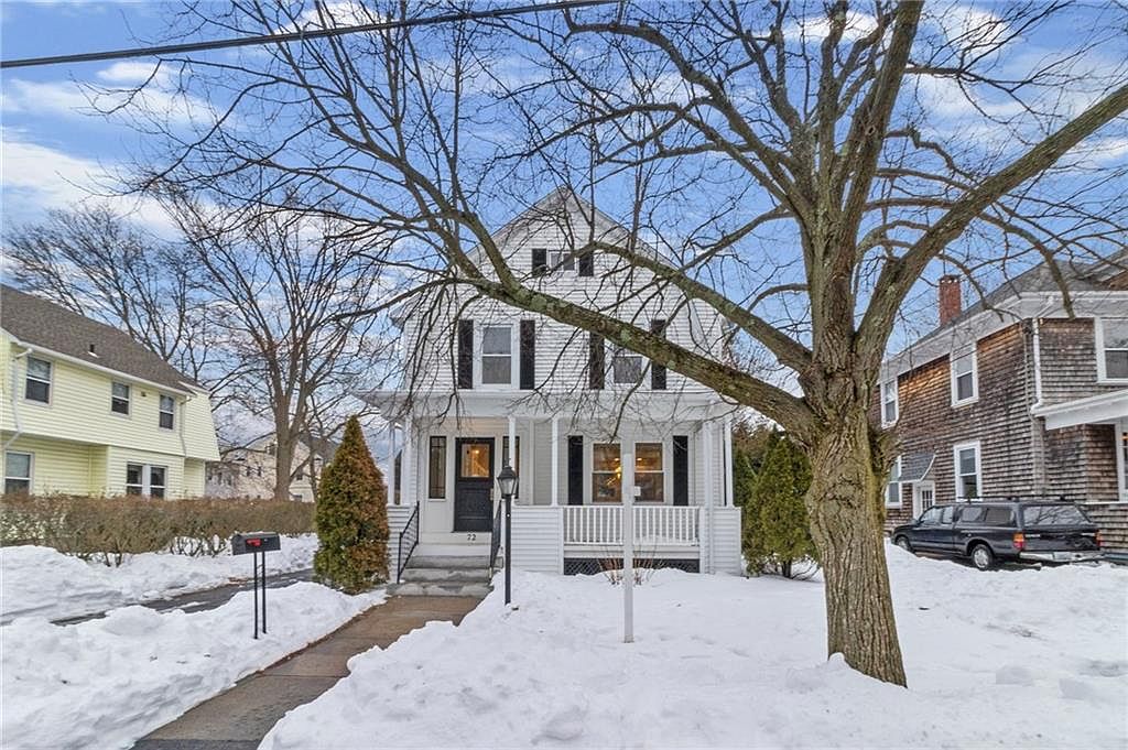 72 Moorland Ave, Cranston, RI 02905 Zillow