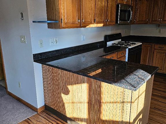 2nd image of 132 Pitman St