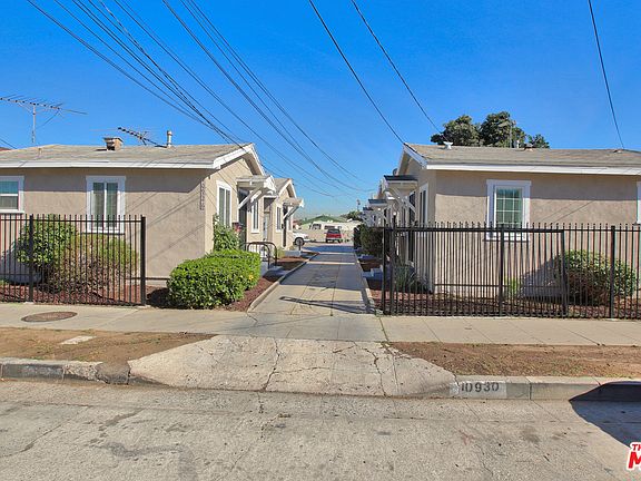 2nd image of 10926 S Grevillea Ave
