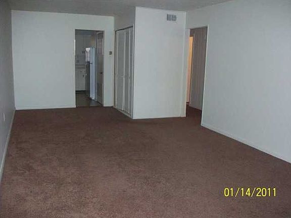 2nd image of 603 Mountain Dr APT 2