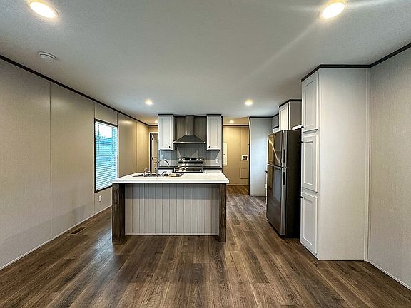 4th image of 359 Barnett Dr Lot 33