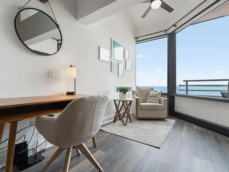 1390 Fort Pickens Rd #224 — Photo 4
