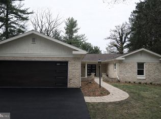 765 Witmer Rd, York, PA 17402