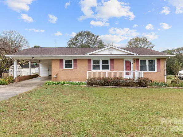 2916 Lake Dr, Shelby, NC 28152