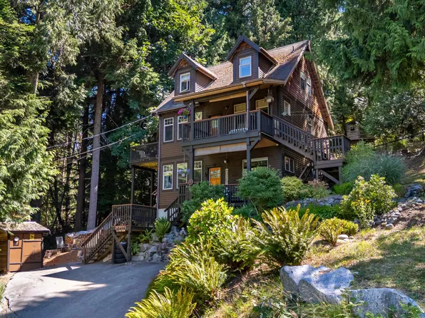 12494 Malcolm Rd, Sunshine Coast, BC V0N 2H1