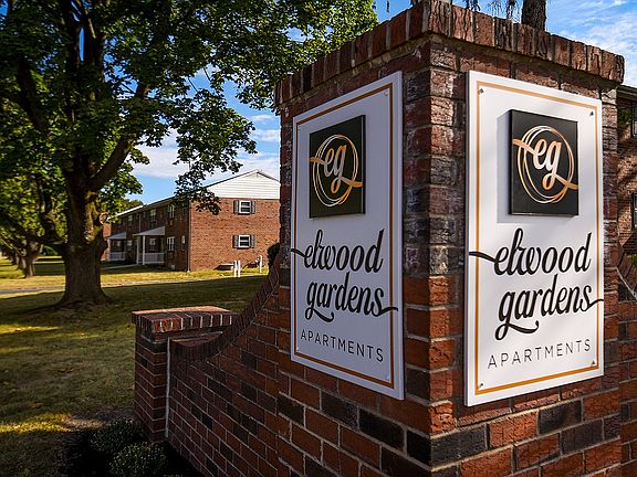Welcome Sign