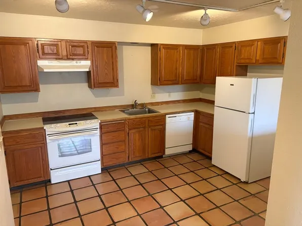 Richardson Court Apartments