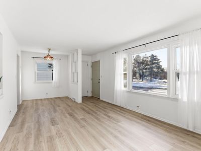 9000 Cedar Lake Rd S, Minneapolis, MN, 55426