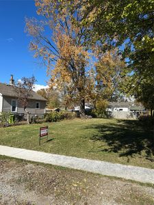 21189 Abrahm St, Clinton Township, MI, 48035