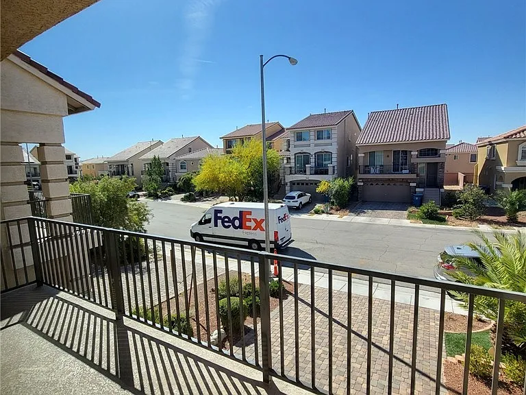 5882 Azzura Palms Ave — Photo 7