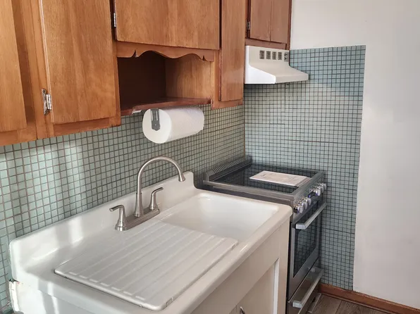 229 Monitor Street image 7 of 21