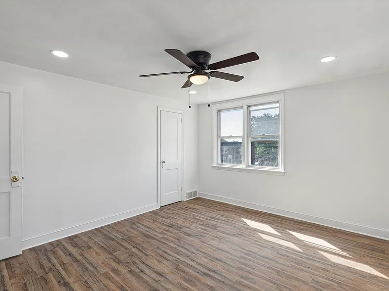 214 Westbridge Rd — Photo 17