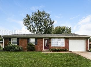 507 Redfern Dr, Beech Grove, IN 46107