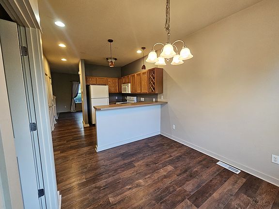 4th image of 4277 W Babcock St APT 9