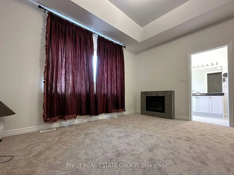 16 Littlewood Dr — Photo 8