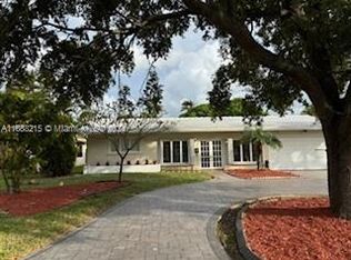 3201 Harrison St, Hollywood, FL 33021