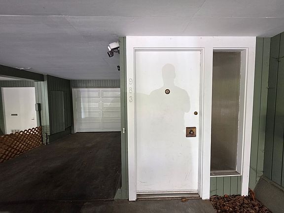 3rd image of 981 Duncan St #983