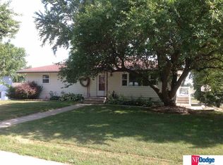405 Washington St, Carson, IA 51525