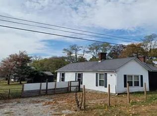 1795 Cynthiana Rd, Paris, KY 40361