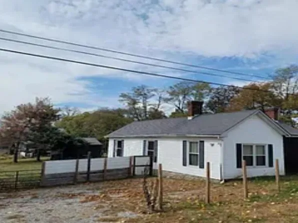 1795 Cynthiana Rd, Paris, KY 40361