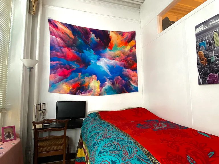417 W 46th St #1 — Photo 9