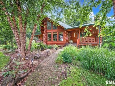 124 Oak Grove Cir, Dahinda, IL, 61428