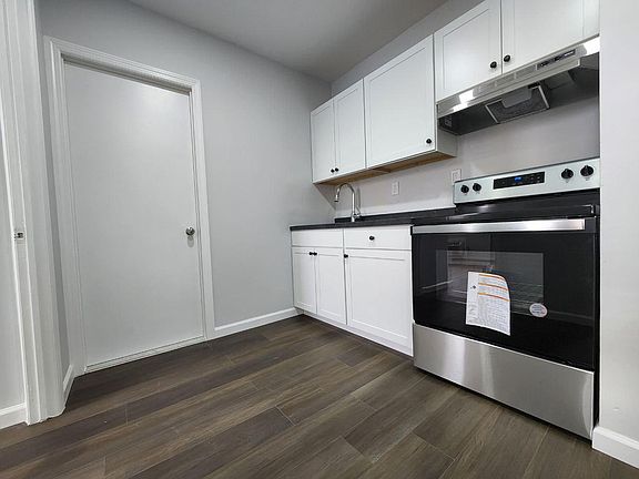 4th image of 69 Sparta Ave APT 223