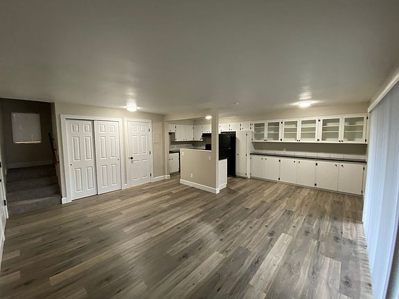 4th image of 1805 W 8th Ave #9