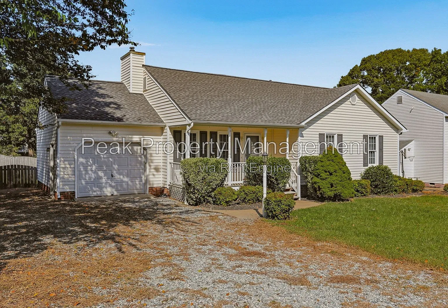 3 bed, 2.0 bath, 1164 sqft, $2,150 — Photo 2