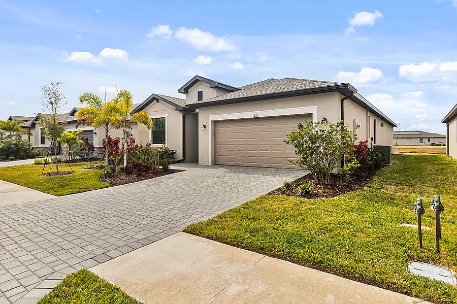 1505 Saddlewood Cir