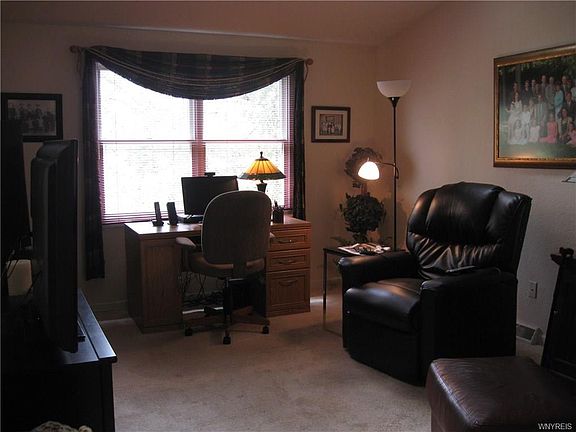 2nd image of 5411 Village Station Cir