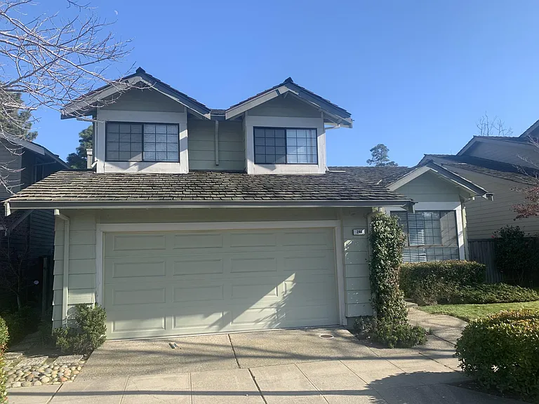 280 Victoria Bay — Photo 2