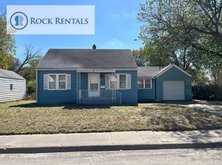 611 E 15th Ave, Hutchinson, KS 67501