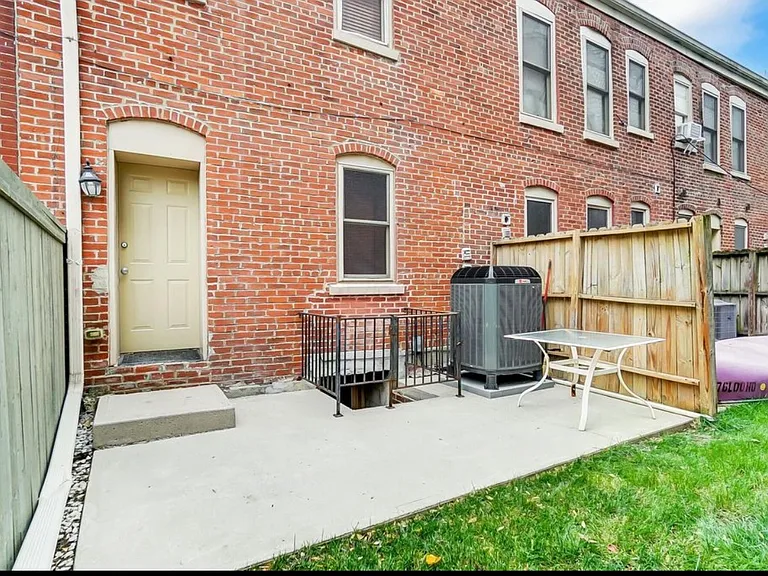 2 Clark Pl — Photo 12