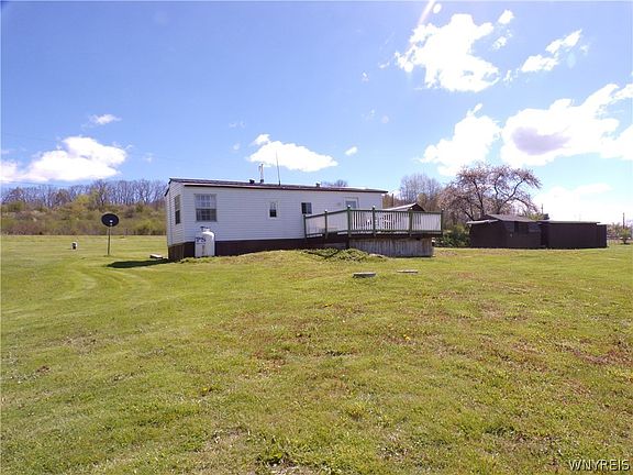 2nd image of 7581 N Branch Rd