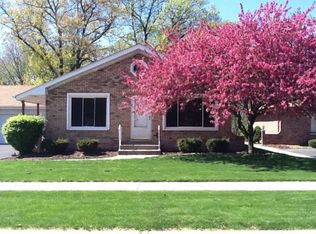 18040 Jason Ln, Lansing, IL 60438