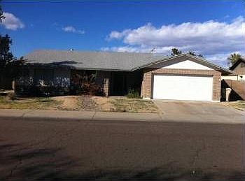 1st image of 6532 W Sunnyside Dr