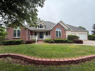 1710 Hudson Cir, Grand Island, NE 68801