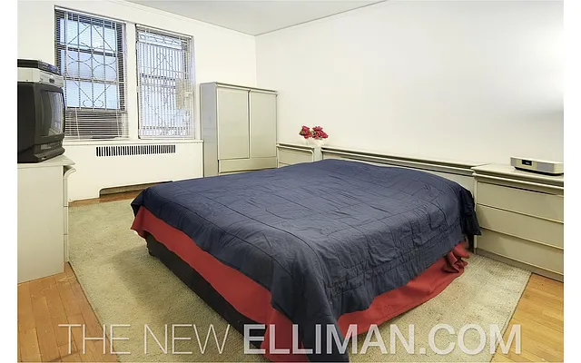 Sold by Douglas Elliman | media 7