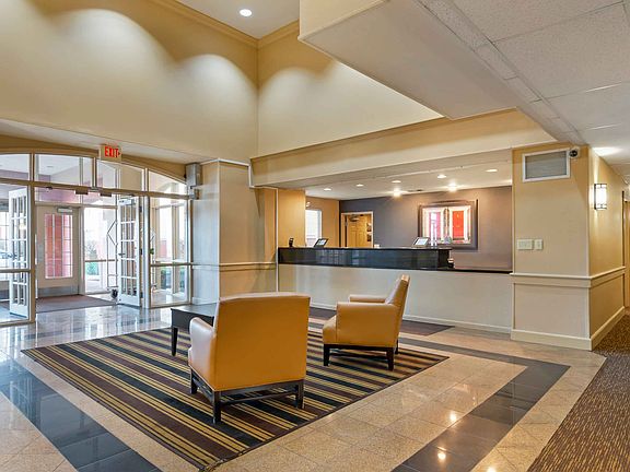 Lobby and Guest Check-in