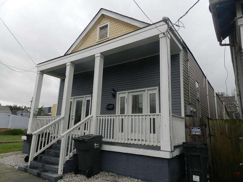 1st image of 2624 Palmyra St