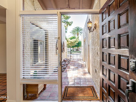3rd image of 1301 W RIO SALADO Parkway #1