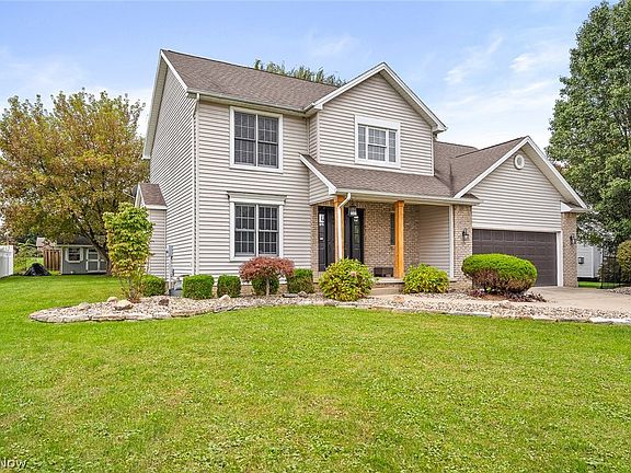 3rd image of 172 Morningview Cir