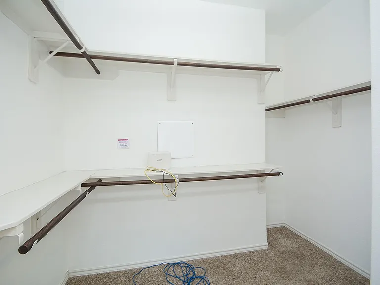 232 Clementine Ct — Photo 20