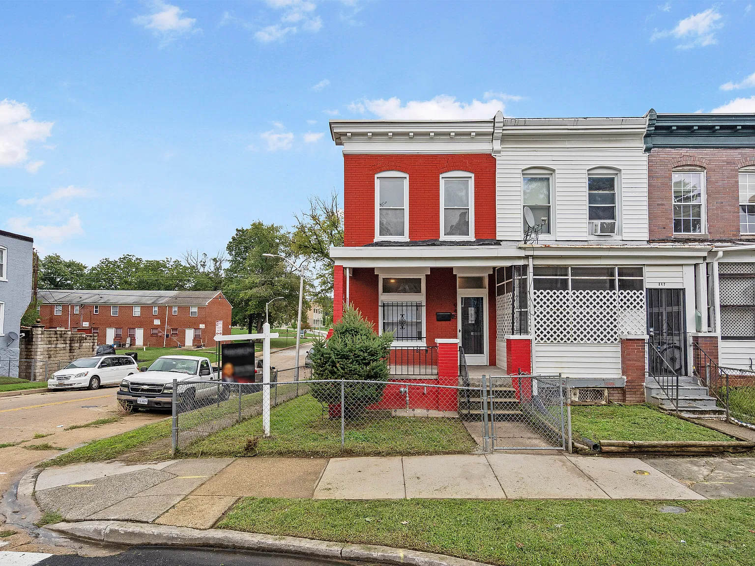 3 bed, 1166 sqft, $1,800 — Photo 1