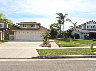 993 Tufts Cir, Corona, CA 92878