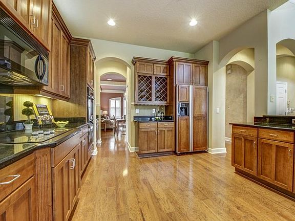 4th image of 11604 Meridian Point Dr