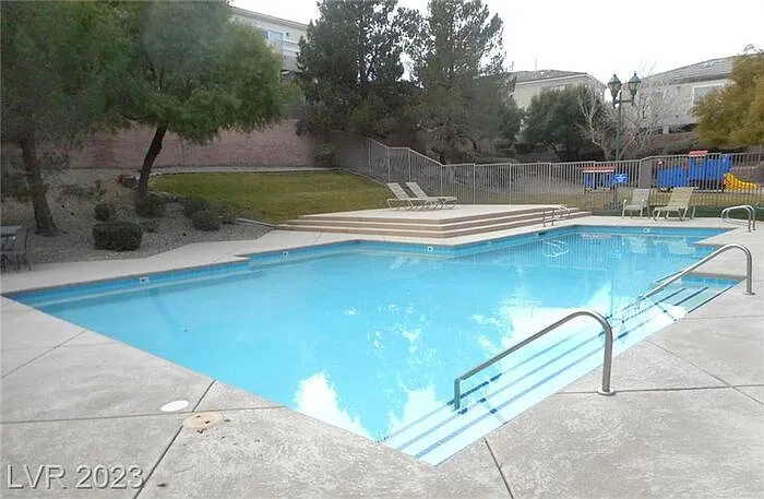 638 Solitude Point Ave — Photo 34